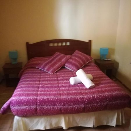 Hostal Chiloe サン・ペドロ・デ・アタカマ エクステリア 写真